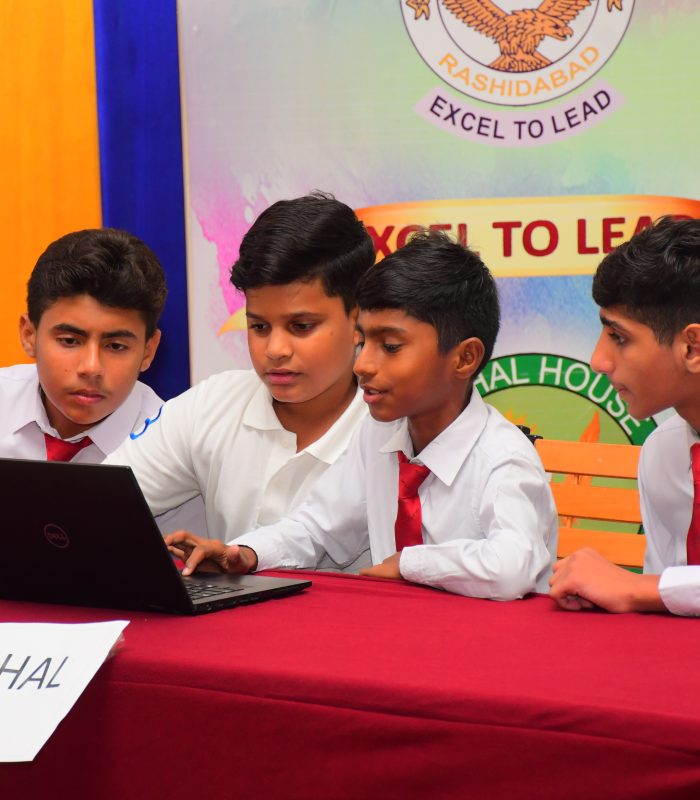 A battle of brilliance where Yarians from all four Houses showcased their wit and wisdom. From thought-provoking Debates to thrilling Science Quizzes, the stage echoed with knowledge, curiosity, and passion. Truly, “When minds collide, new ideas are born!”